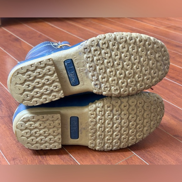 L.L. Bean bean boots, duck boots, size 6M - Picture 6 of 7